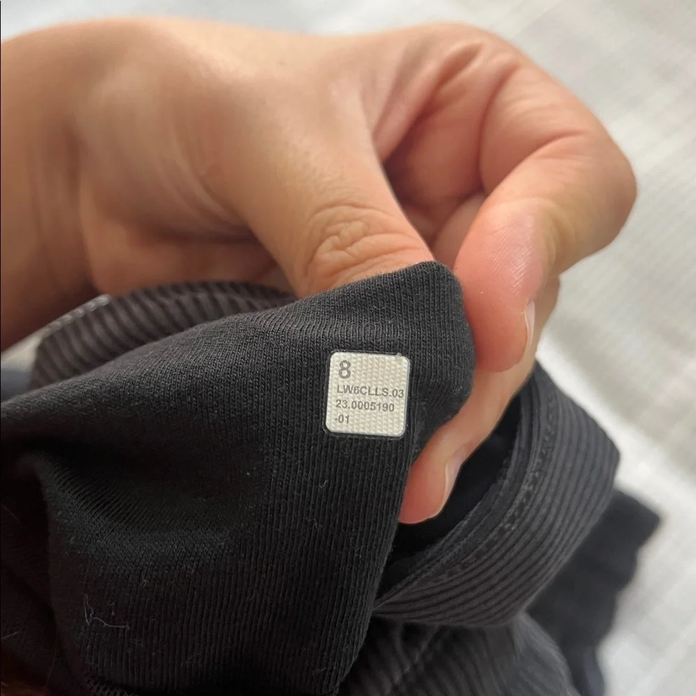 Lululemon Athletica Charcoal Pants - Picture 3 of 4